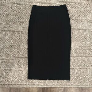 Black pencil skirt M